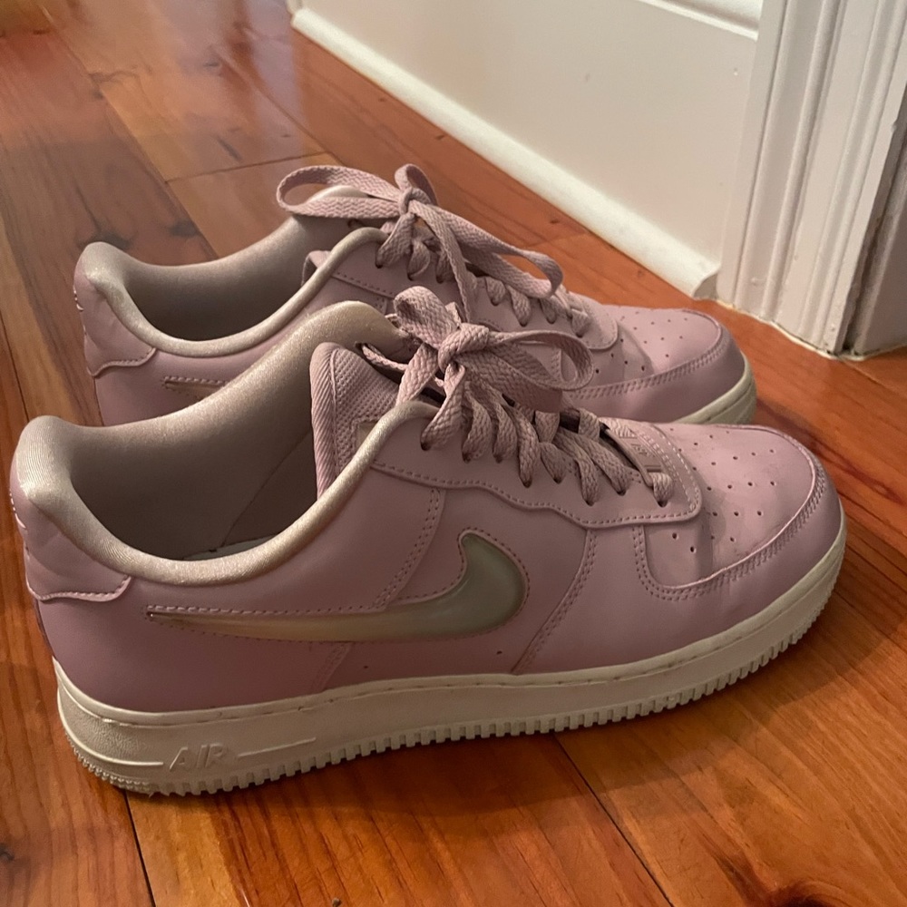 Pink Airforce 1s